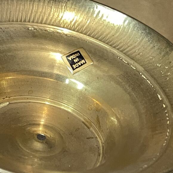 Vintage Etched Brass Vase India Floral Design 8.5" Tall Boho Mid-Century Decor - Picture 6 of 9